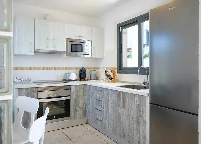 ícaro Piscina Climatizada Villa Playa Blanca (Lanzarote)