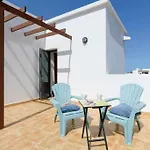 فيلة Icaro Piscina Climatizada